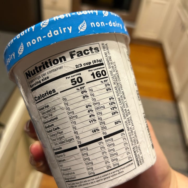 photo of Arctic Zero Classic Vanilla shared by @samanthab3 on  17 Aug 2025 - review