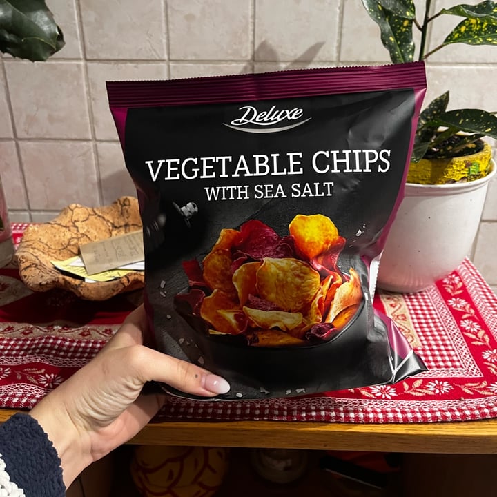 photo of Deluxe Vegetable chips shared by @giuliettaveg on  31 Mar 2023 - review