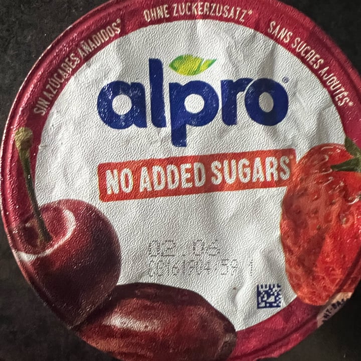 photo of Alpro yogurt ciliegia e fragola shared by @irewillard on  31 May 2025 - review