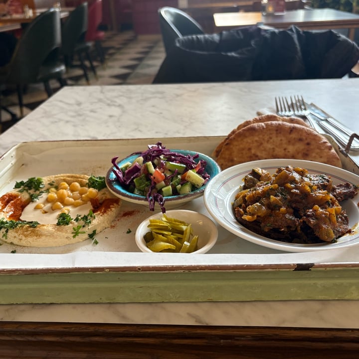 photo of Cafe Landwer Yorkdale Plant Based Shwarma Plate shared by @vegandidsystem on  21 Mar 2025 - review