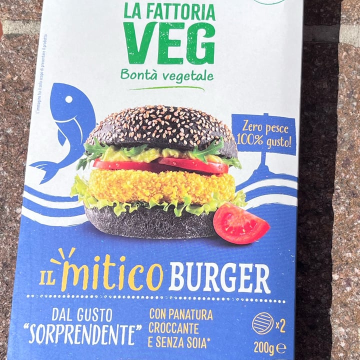 photo of la fattoria veg burger zero pesce 100%gusto shared by @theveggienotebook on  17 May 2024 - review