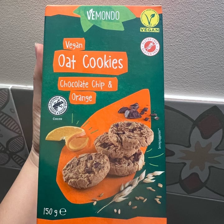 photo of Vemondo vegan oat cookies chicolate chip and orange shared by @marylea on  22 Feb 2024 - review