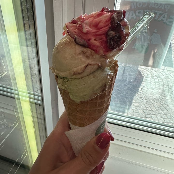 photo of Gelateria27 Cuore Fondente shared by @adele91m on  26 Apr 2024 - review