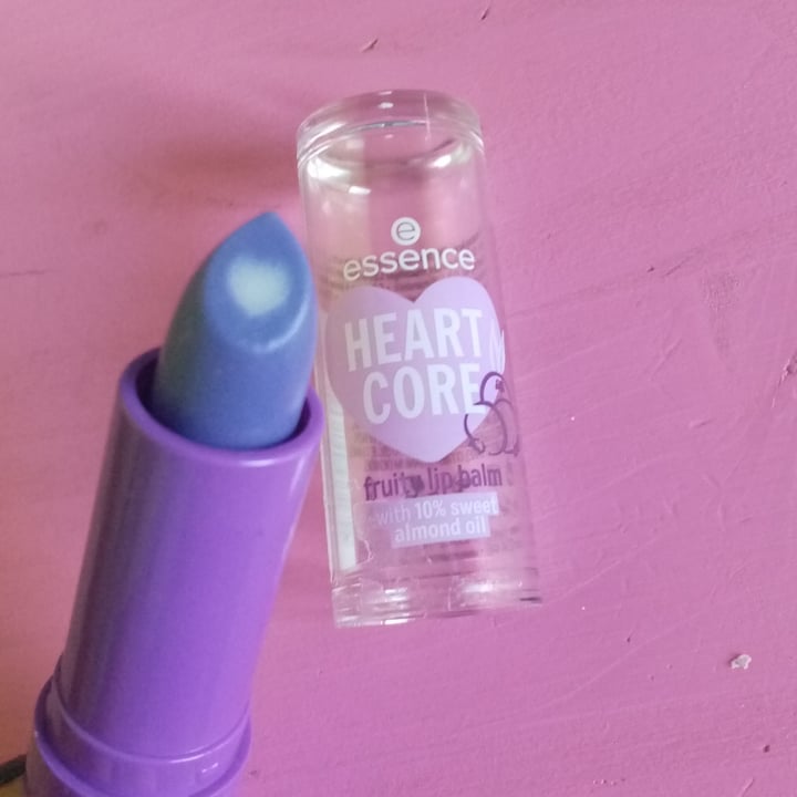 photo of Essence  heart core fruity lip balm shared by @valeveg75 on  20 Dec 2024 - review