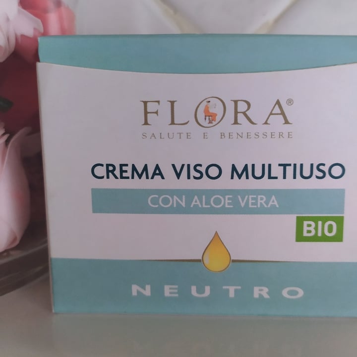 photo of Flora crema multiuso shared by @athoucha on  20 Aug 2023 - review