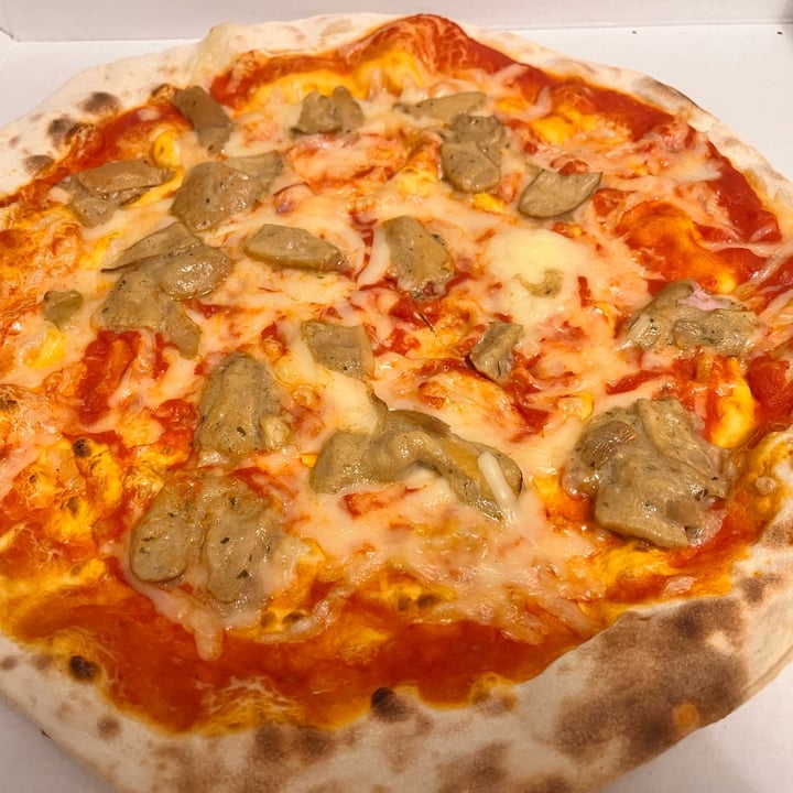 photo of Pizza Ok 2 pizza 92 con mozzarella vegana shared by @aurylois on  26 Jan 2024 - review