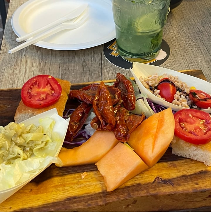 photo of Mojito Aperitivo vegano shared by @hwayoung on  15 Aug 2025 - review