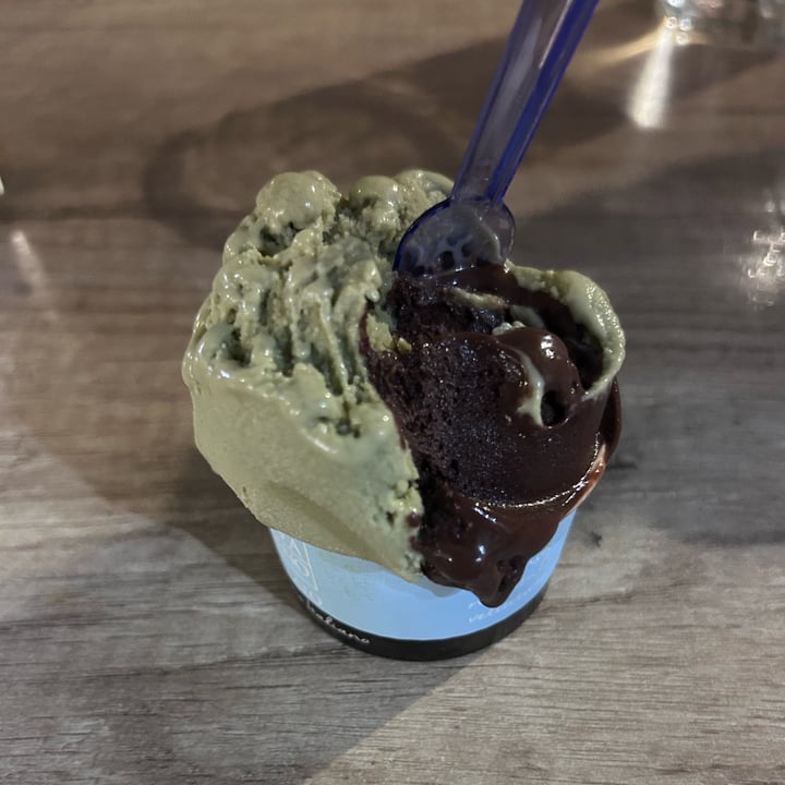 photo of RIVARENO CARTAGENA - Heladería - Auténtico Helado Italiano Helado De Pistacho Y Chocolate shared by @sritatriz on  21 Jul 2025 - review