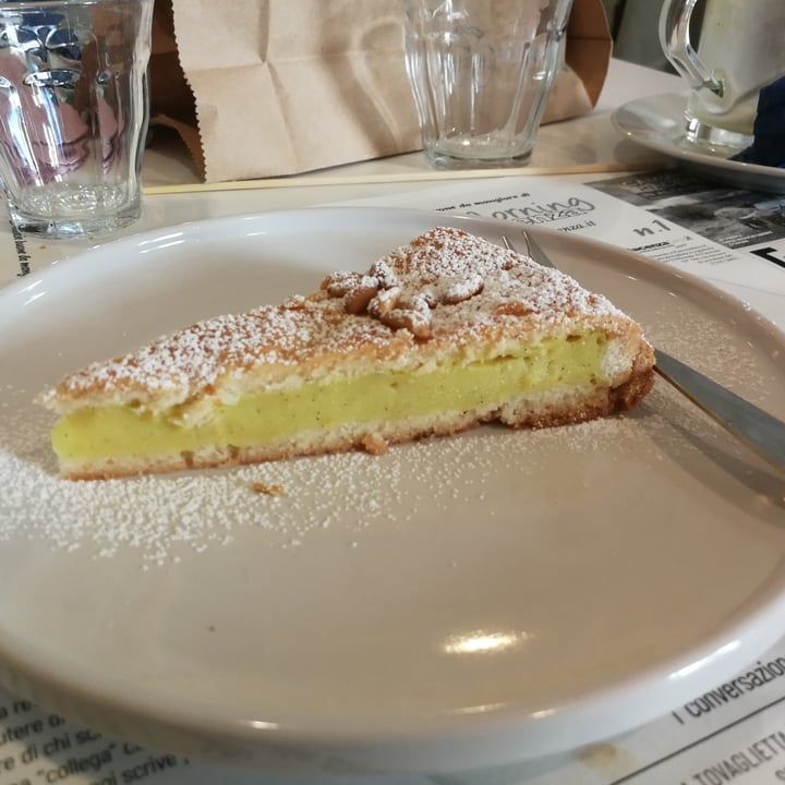 photo of Lo Fai torta della nonna shared by @markmv75 on  14 Apr 2024 - review