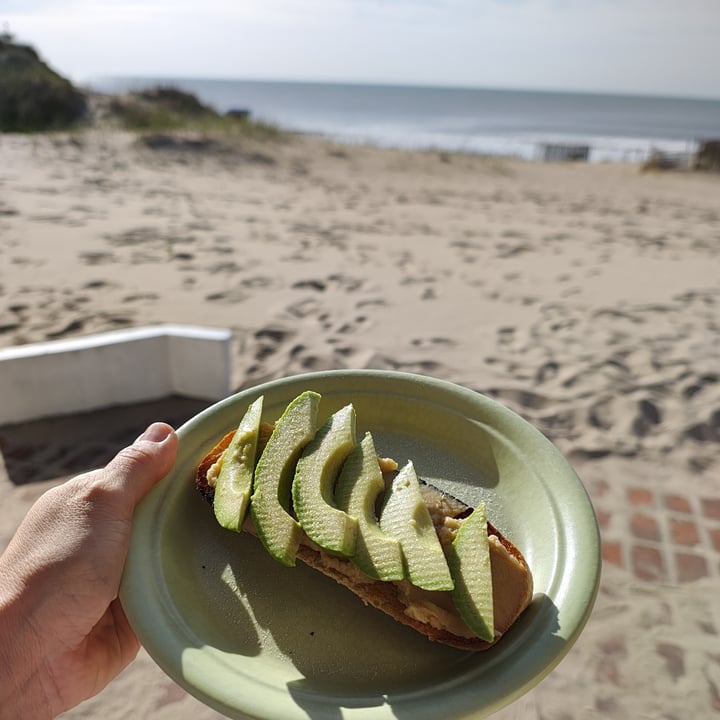 photo of Hummus Kamar Hummus shared by @noeschulz on  10 Oct 2025 - review