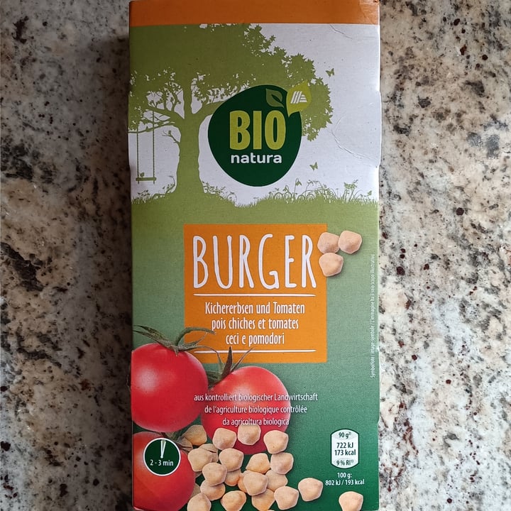 photo of Aldi - Nature active bio Burger ceci e pomodori shared by @moniquepn on  22 Jan 2024 - review