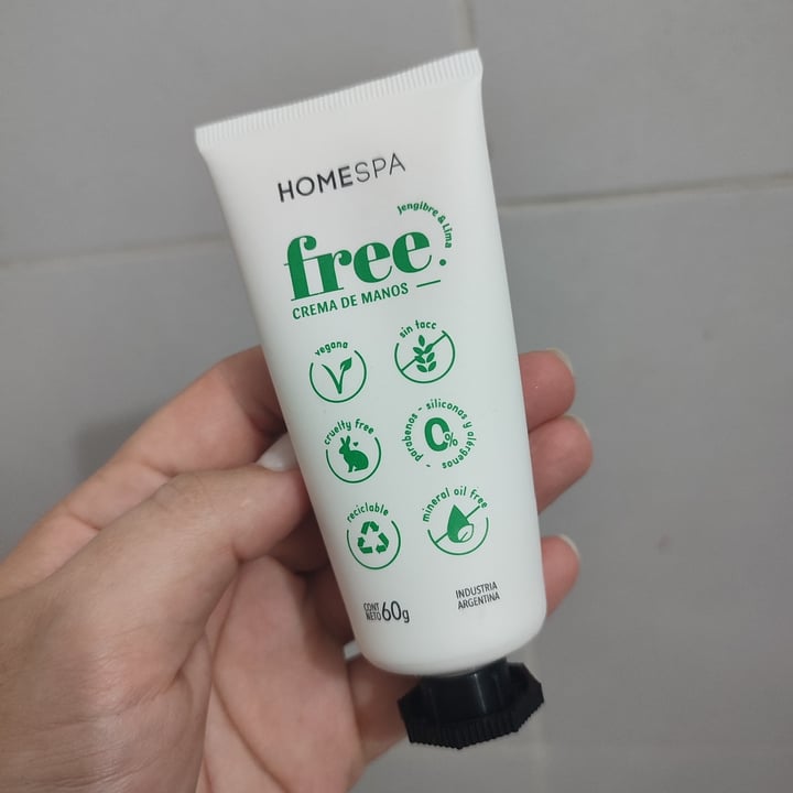 photo of Home Spa Crema de Manos Free Jengibre Y Lima shared by @victoriacc on  17 Apr 2024 - review