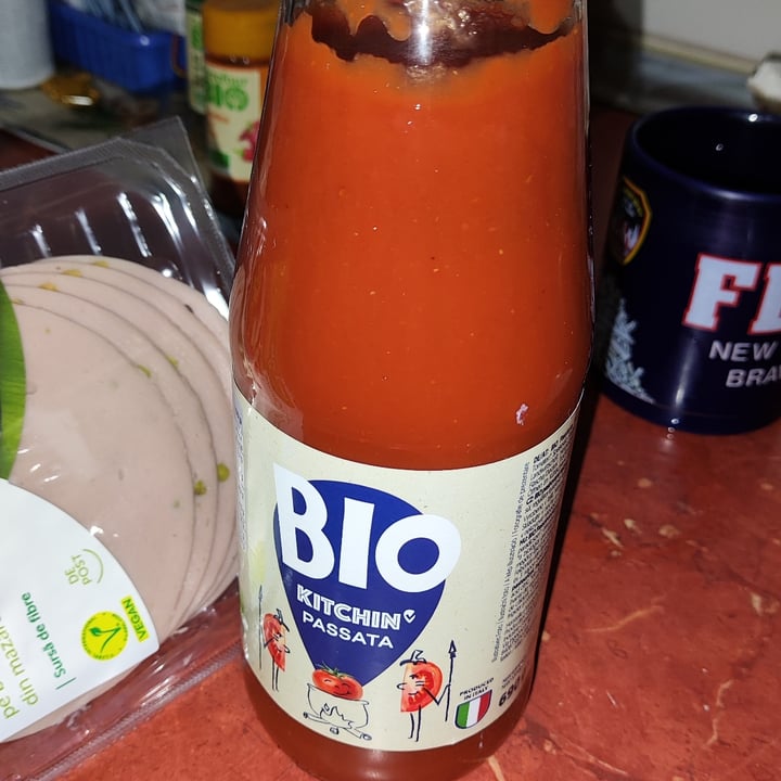 photo of Kitchin Bio Passata 100% Italian Tomatoes shared by @goe on  19 Sep 2025 - review