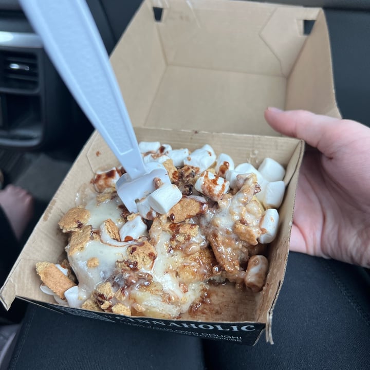 photo of Cinnaholic Campfire Smores shared by @ksvegan17 on  16 Jul 2025 - review