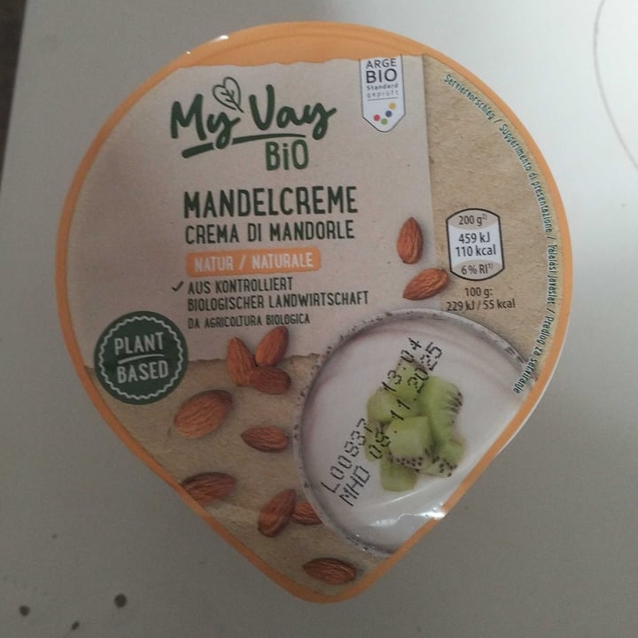 photo of My Vay (My Veg) crema di mandorle shared by @shatzishell on  01 Oct 2025 - review