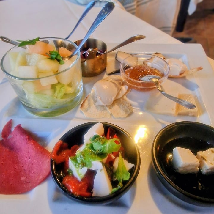 photo of Ristorante Rocca 'Ja Antipasto vegano shared by @ninargoring on  07 Oct 2025 - review