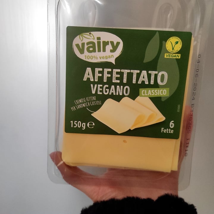 photo of Vairy affettato vegano shared by @scatolettadiceci on  03 May 2024 - review