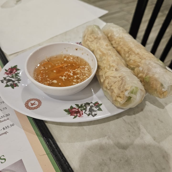 photo of A Dong Restaurant Vegetarian Egg Rolls shared by @angelaisneato on  21 Dec 2023 - review