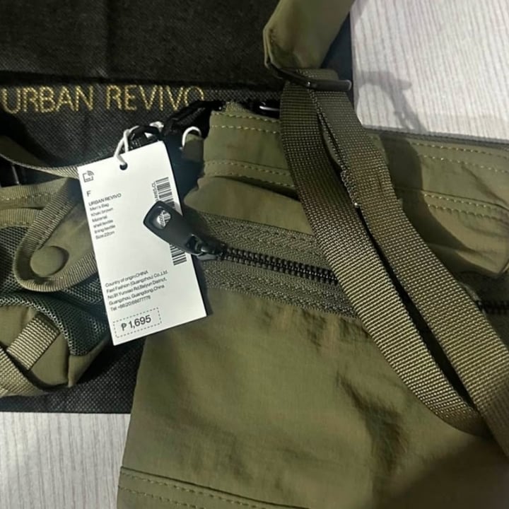 photo of Urban revivo Mens Bag shared by @teamaldous on  10 Oct 2025 - review