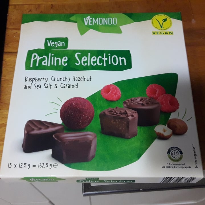 photo of Vemondo Vegan praline selection shared by @gabinboy on  26 Aug 2023 - review