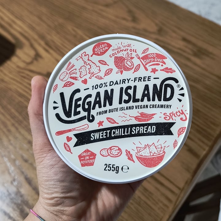 photo of Vegan Island Sweet Chilli Spread shared by @melanyminichino99 on  17 Sep 2024 - review