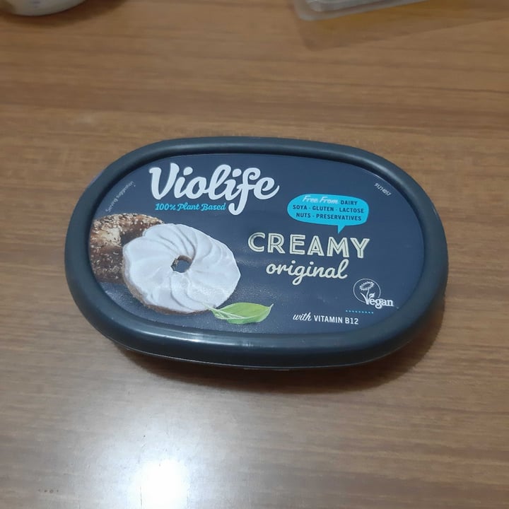 photo of Violife crema  spalmabile shared by @gemmaveg on  31 Oct 2024 - review