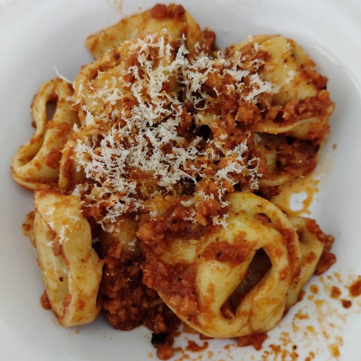photo of La Vegana Cappellacci con la zucca shared by @extraveganza on  10 Aug 2024 - review
