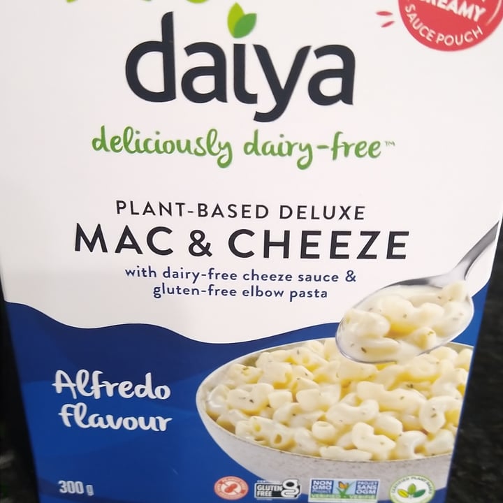 photo of Daiya Alfredo Mac & Cheese shared by @shaggyvegan on  11 Jun 2024 - review