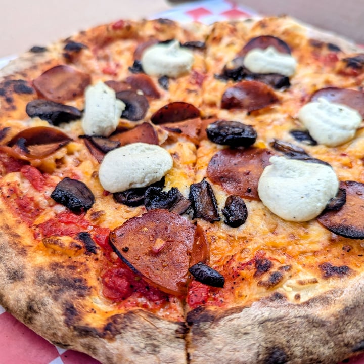 photo of Vegan Pizza Land Pepperoni, Mushroom and Ricotta Pizza shared by @twistedbakery on  06 Oct 2025 - review