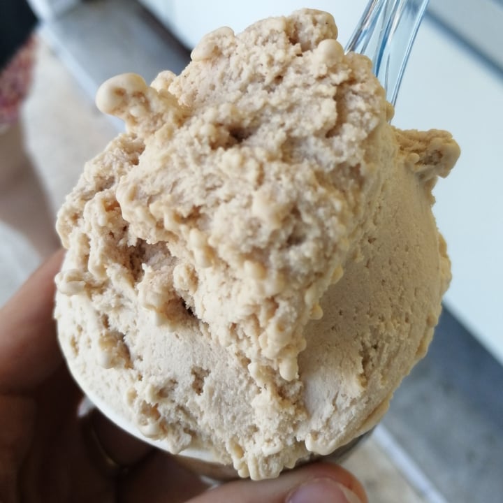 photo of Canela en Rama Heladería Artesanal Torremolinos Helado de avellana shared by @ani16 on  09 Jun 2024 - review