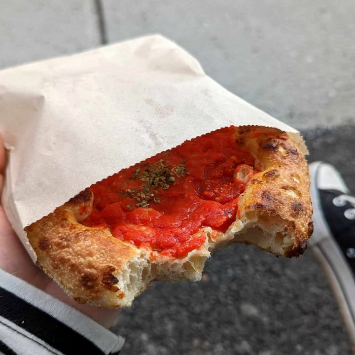 photo of Café Dei Campi Pizzetta Tomate shared by @christellev on  18 Feb 2024 - review