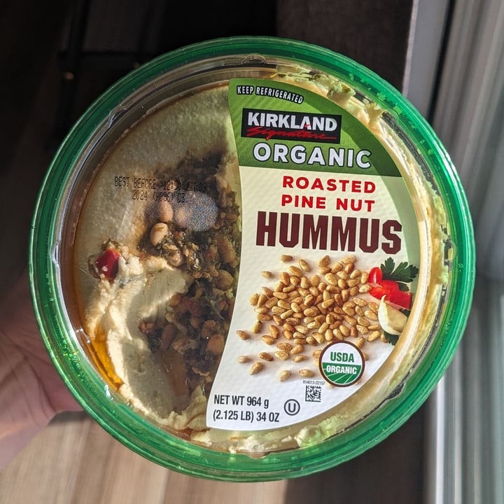 photo of Kirkland Signature Organic Roasted Pine Nut Hummus shared by @iszy on  19 Apr 2024 - review