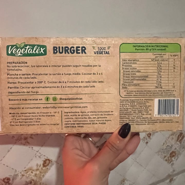 photo of Vegetalex Burger 100% Vegetal shared by @gaby-miss-x on  17 Sep 2023 - review