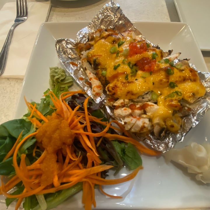 photo of Salaya Plant-Based Kitchen volcano roll shared by @vegan4love on  23 Jun 2024 - review