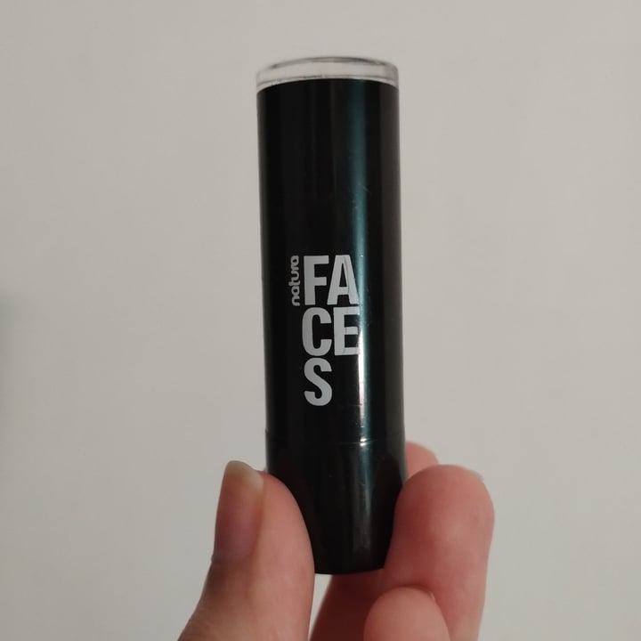 photo of Natura Labial faces rojo vino shared by @roflo on  14 Apr 2024 - review