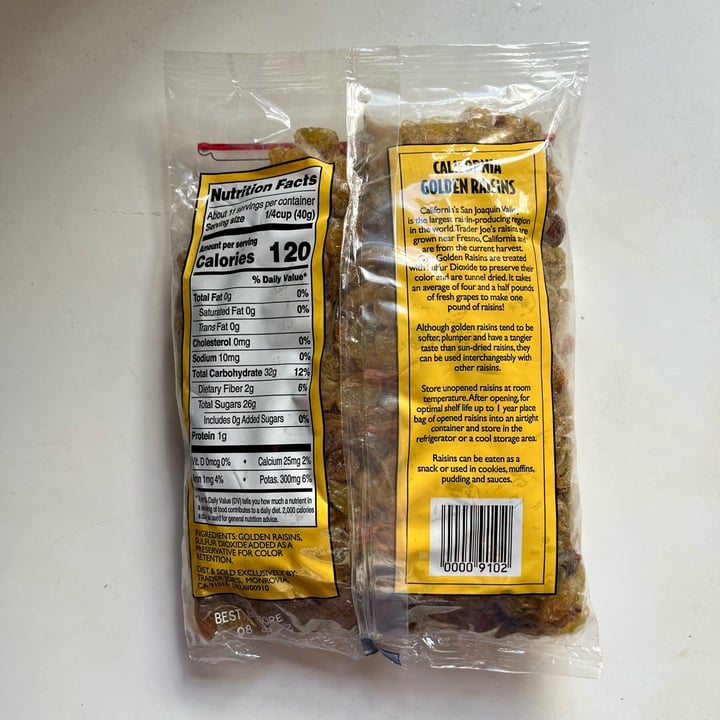 photo of Trader Joe's Golden Raisins shared by @kyu on  04 Apr 2024 - review