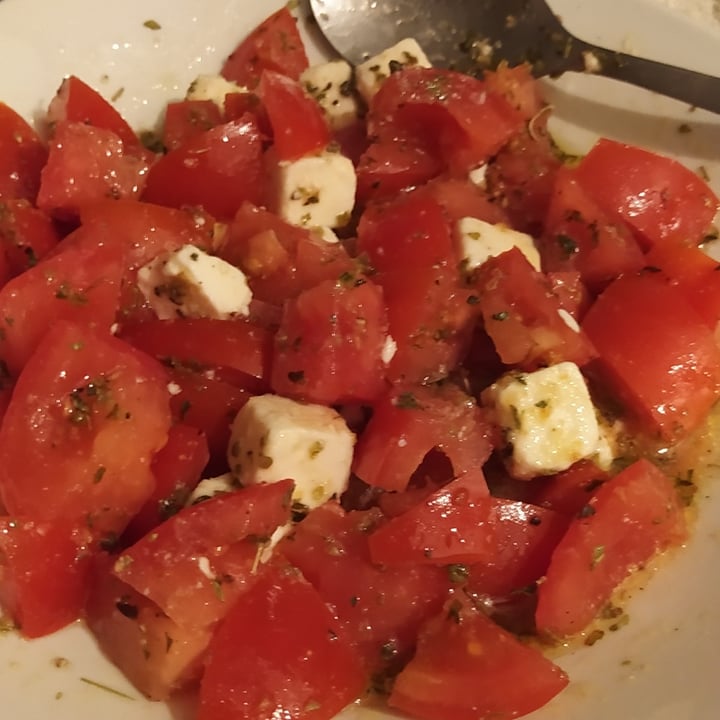 photo of Nurishh plantbased cubes greek style shared by @h3lena on  26 Apr 2024 - review