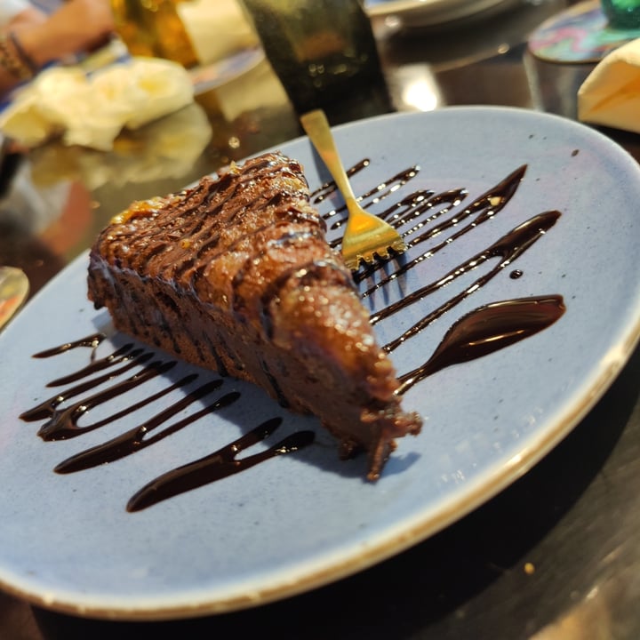 photo of Ziga Bar torta al cioccolato con fichi, lamponi e cocco shared by @lukasser on  14 Oct 2023 - review
