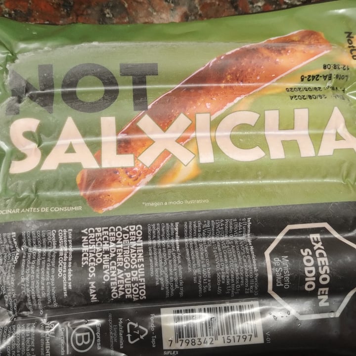 photo of NotCo not salxicha (salchichas) shared by @jazzmin on  12 Jan 2025 - review
