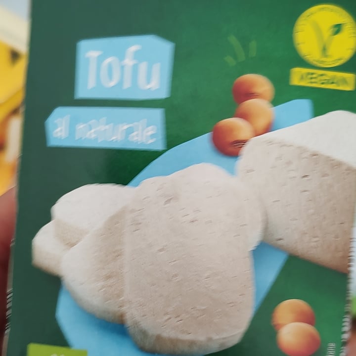 photo of Vemondo Tofu Natural Bio shared by @giuliaolisardinia on  10 Oct 2023 - review