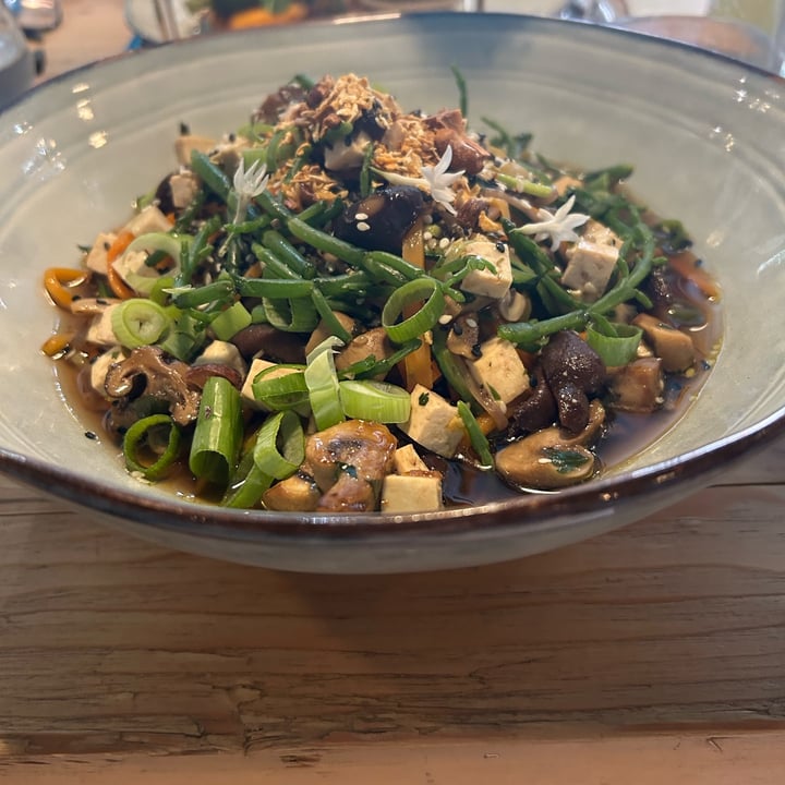 photo of V&G gastronomie Thai broth shared by @janke66 on  14 Sep 2025 - review