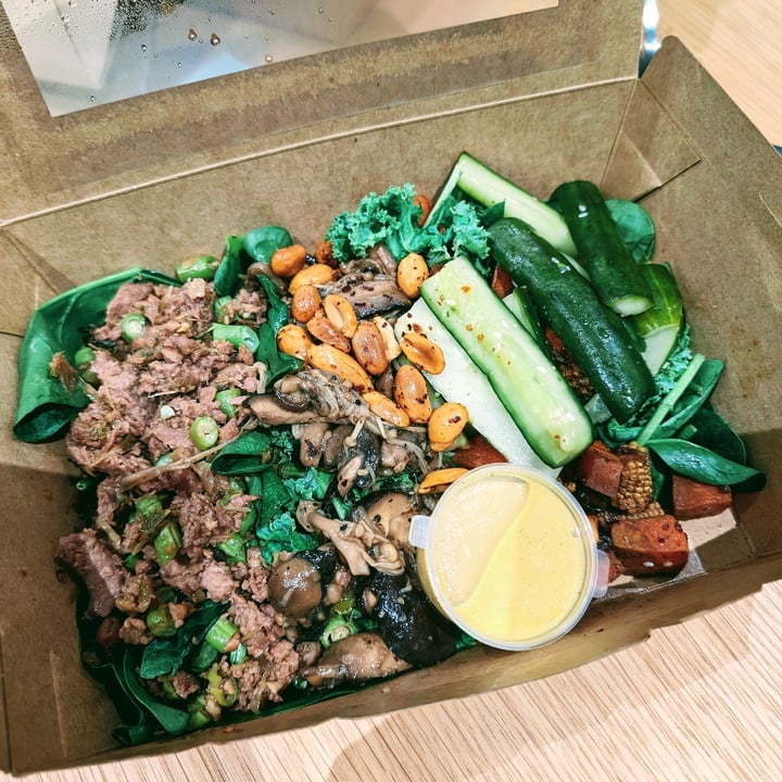 photo of Grain Traders Custom Salad Bowl shared by @stevenneoh on  05 Dec 2023 - review