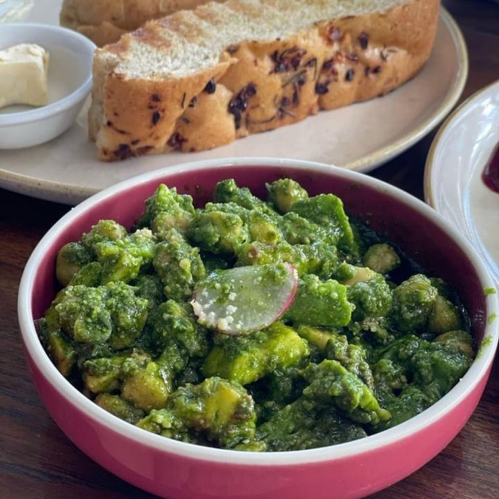 photo of Manggis in Canggu Avocado Toast Vegan shared by @aileenlaksmono on  17 Jun 2024 - review