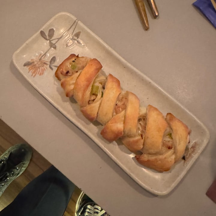 photo of Maison de Fleurs Strudel Vegano de Carne de Soja shared by @letsqr on  29 Dec 2024 - review