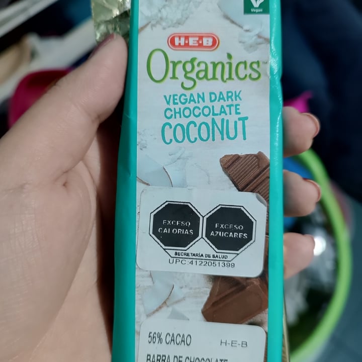 photo of HEB Organics Vegan Dark Chocolate Coconut shared by @fechis on  27 Jan 2024 - review