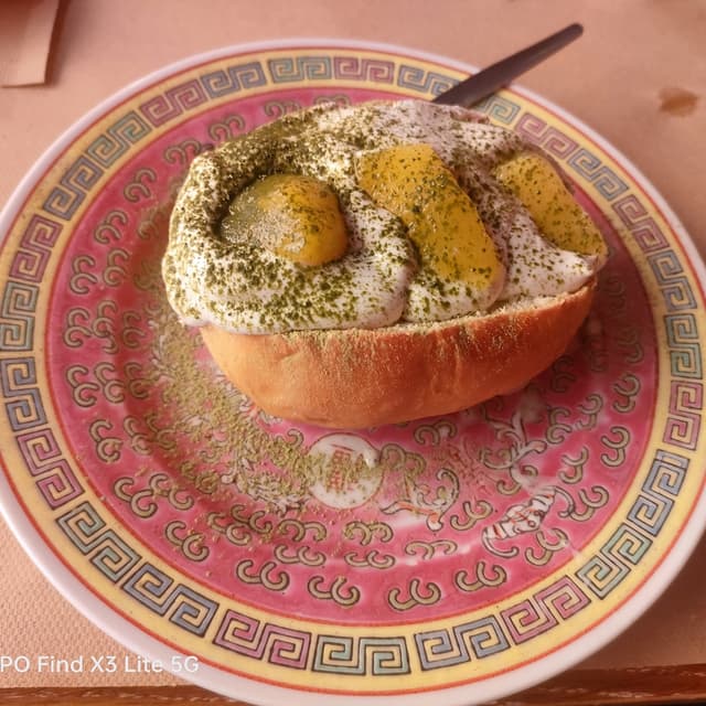 Photo of the dish “Maritozzo al Matcha(variante con mango)”