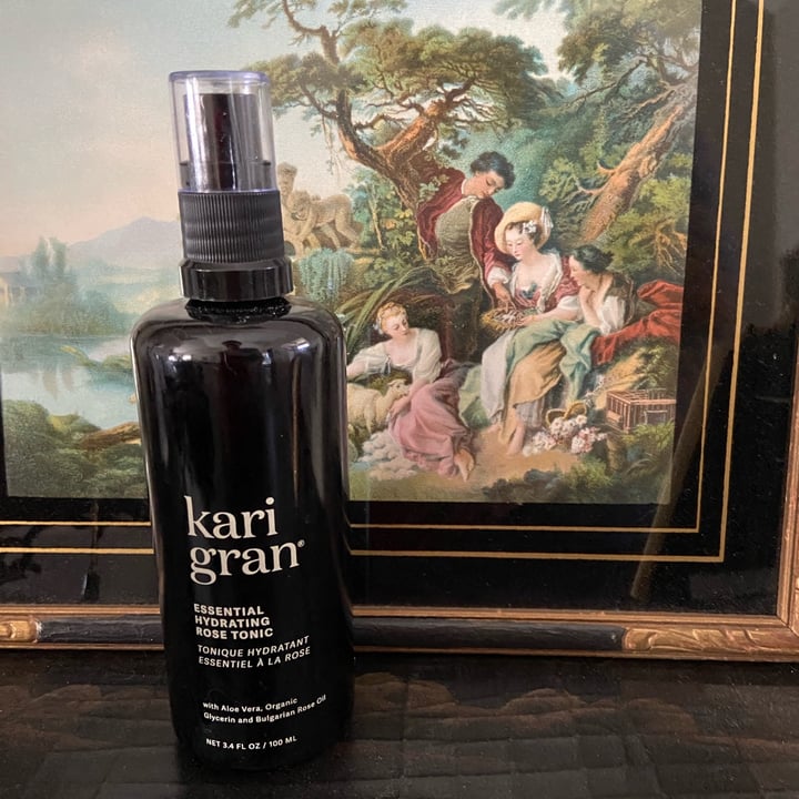 photo of Kari Gran Essential Hydrating Rose Tonic shared by @mrbunbeauty on  01 Sep 2023 - review