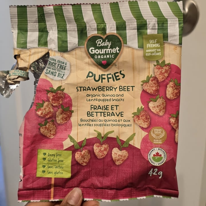 photo of Baby gourmet Strawberry Beet - Organic Quinoa and Lentil Puffed Snacks shared by @theveglife on  21 Jul 2025 - review