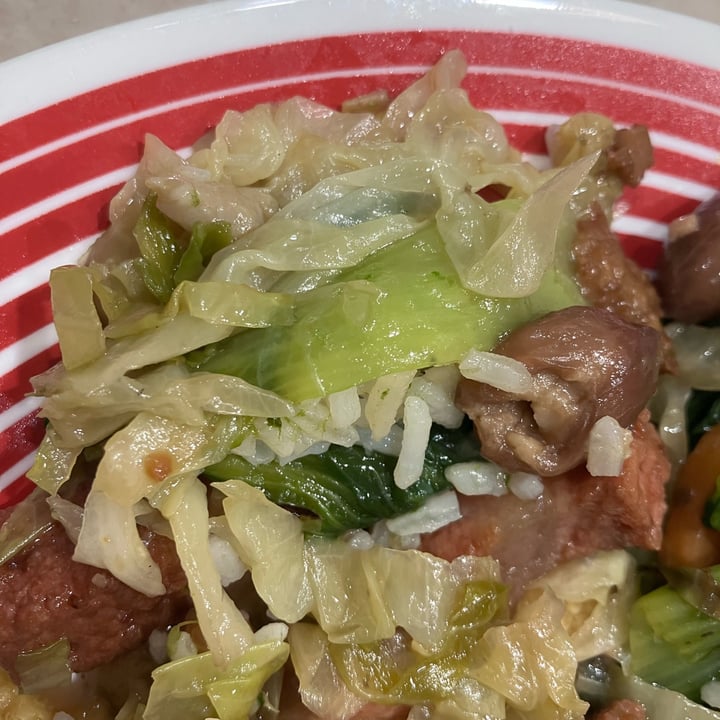 photo of eVeg Vegetarian cabbage with mock 3 layer meat shared by @veganhubby on  22 Nov 2023 - review