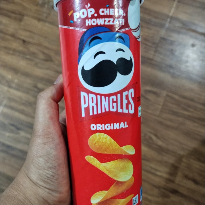 photo of Pringles Original shared by @vegananimallove on  14 May 2024 - review